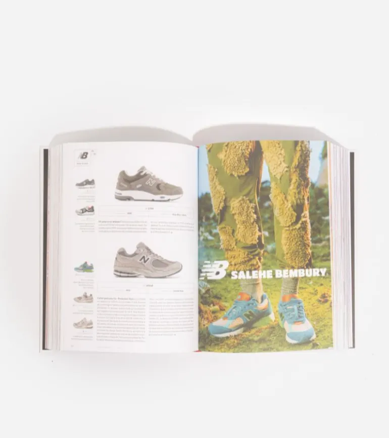 1000 sneakers deadstock