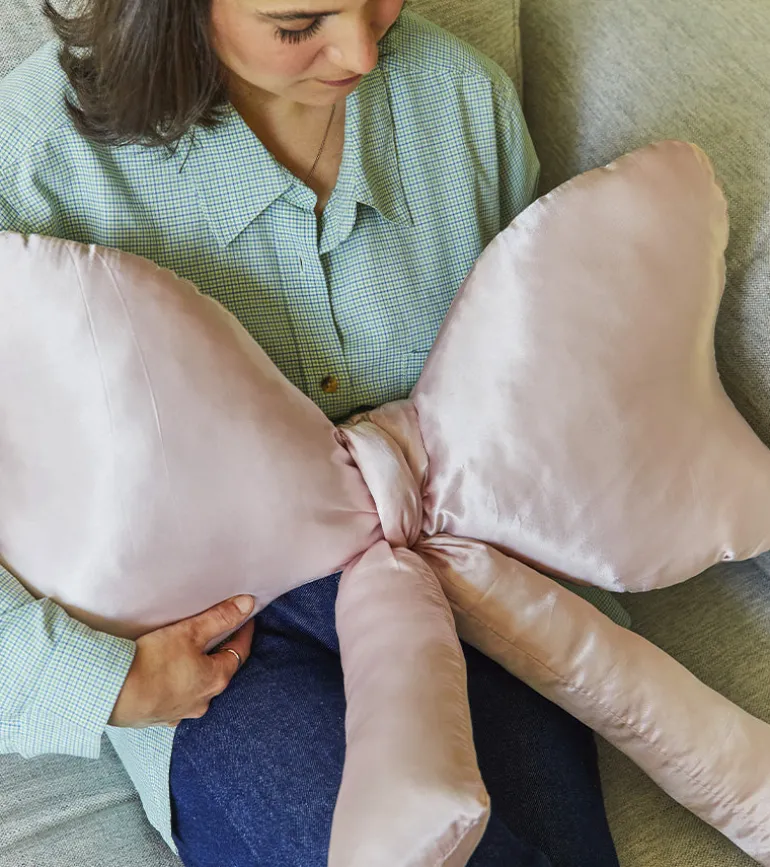 Coussin noeud XL en satin