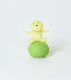 Figurine fluorescente Smiski - série Exercising