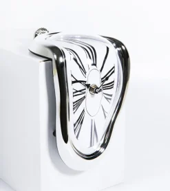 Horloge fondante inspiration Dali