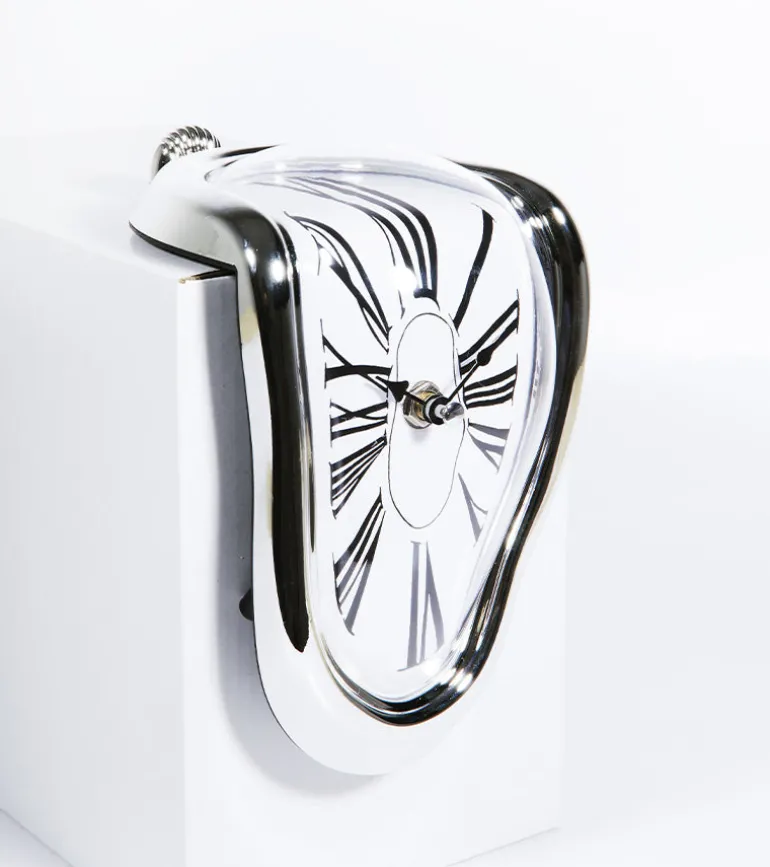 Horloge fondante inspiration Dali