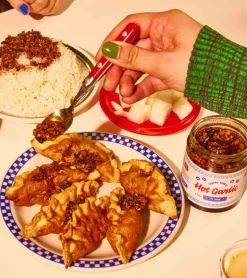 Hot chili : Chili croustillant à l'ail