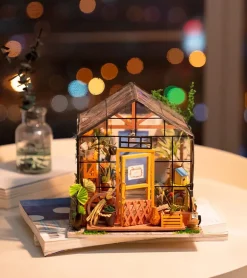 Kit DIY maison miniature - Cathy's flower house
