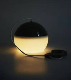 Lampe portable multi usage
