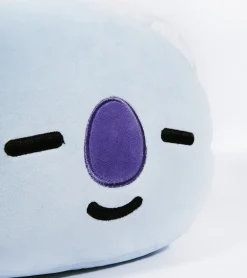 Les peluches-coussin BT21