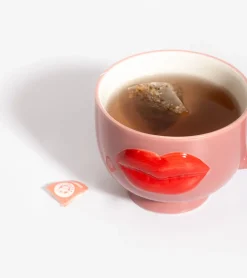Mug lips