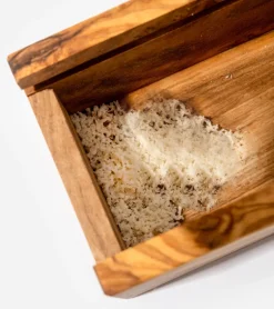 Râpe à fromage italienne en bois d'olivier