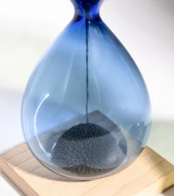 Sablier magnétique coloré