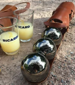 Sacoche de pétanque en cuir