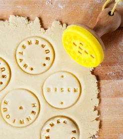 Tampon pour biscuit à lettres interchangeables