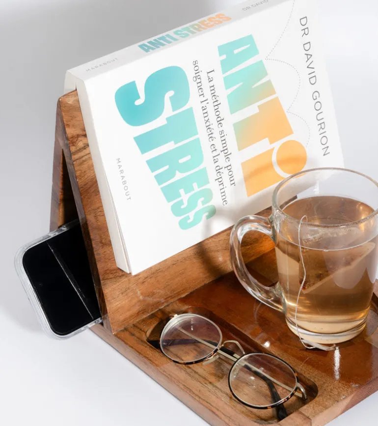 Valet de lecture en bois