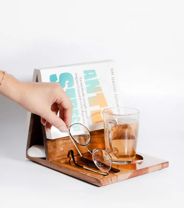 Valet de lecture en bois