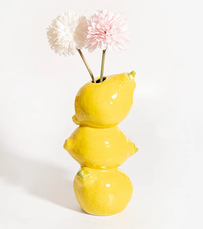 Vase fruits empilés