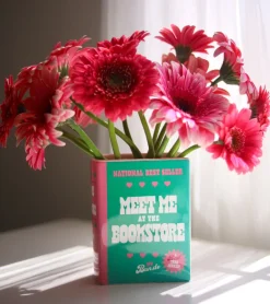 Vase livre Meet Me At The Bookstore